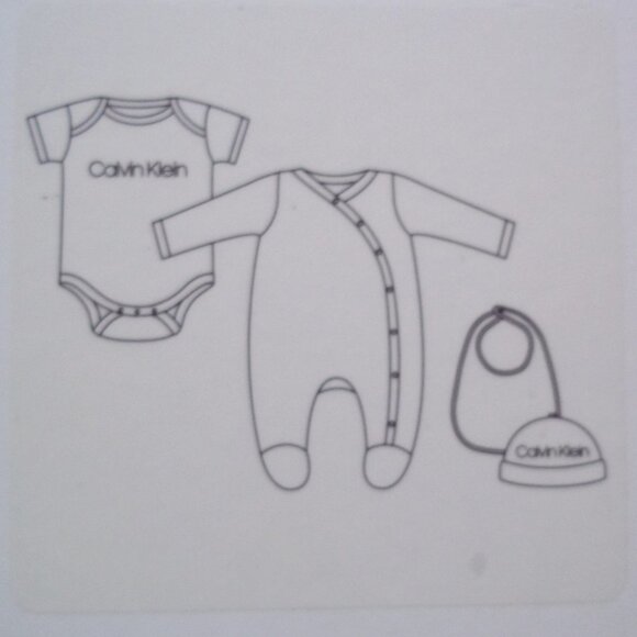 Calvin Klein Unisex 4 Pc Boxed Layette Set 6-12 M - Picture 6 of 9